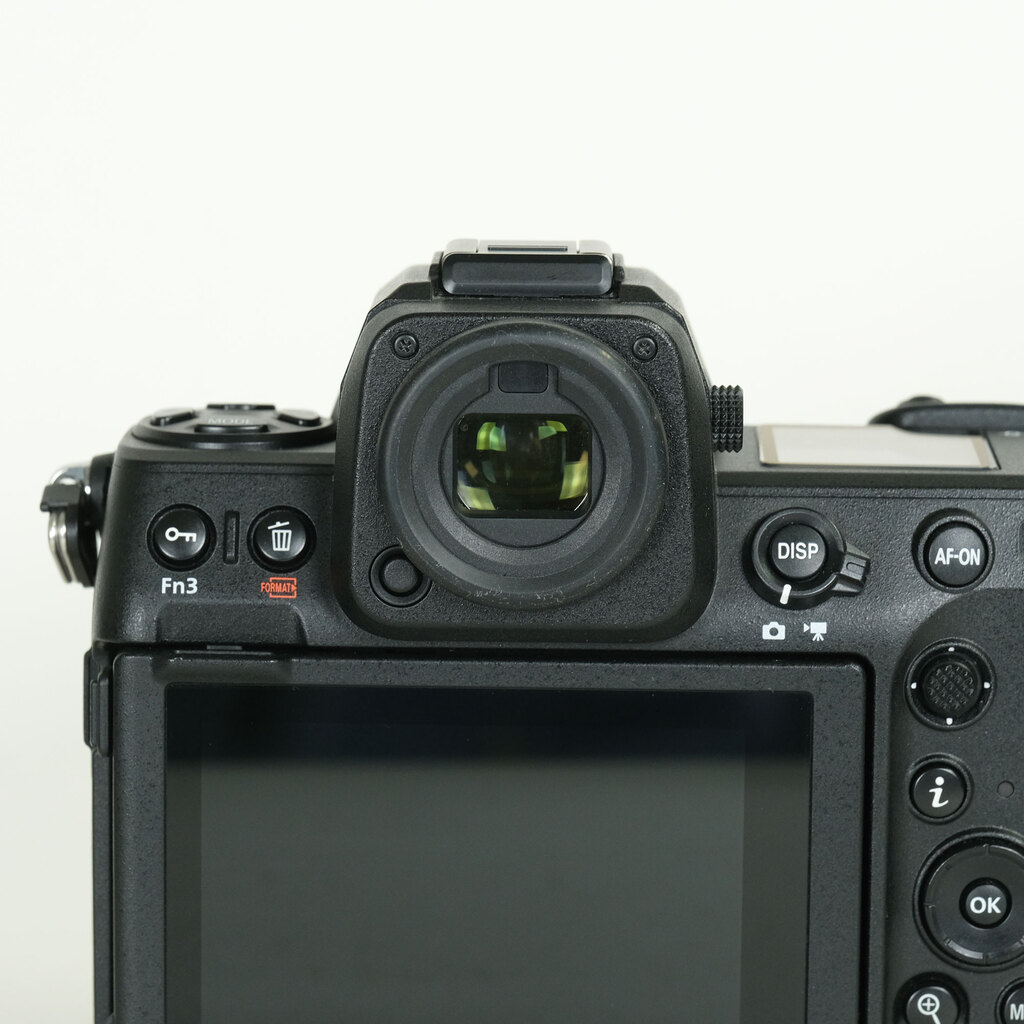 Nikon Z8