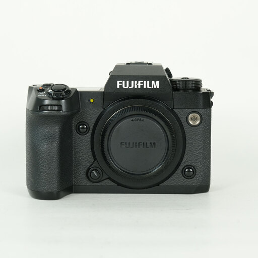 FUJIFILM X-H2レビュー｜X-H2S・X-T5・α6700を徹底比較する高解像×動画