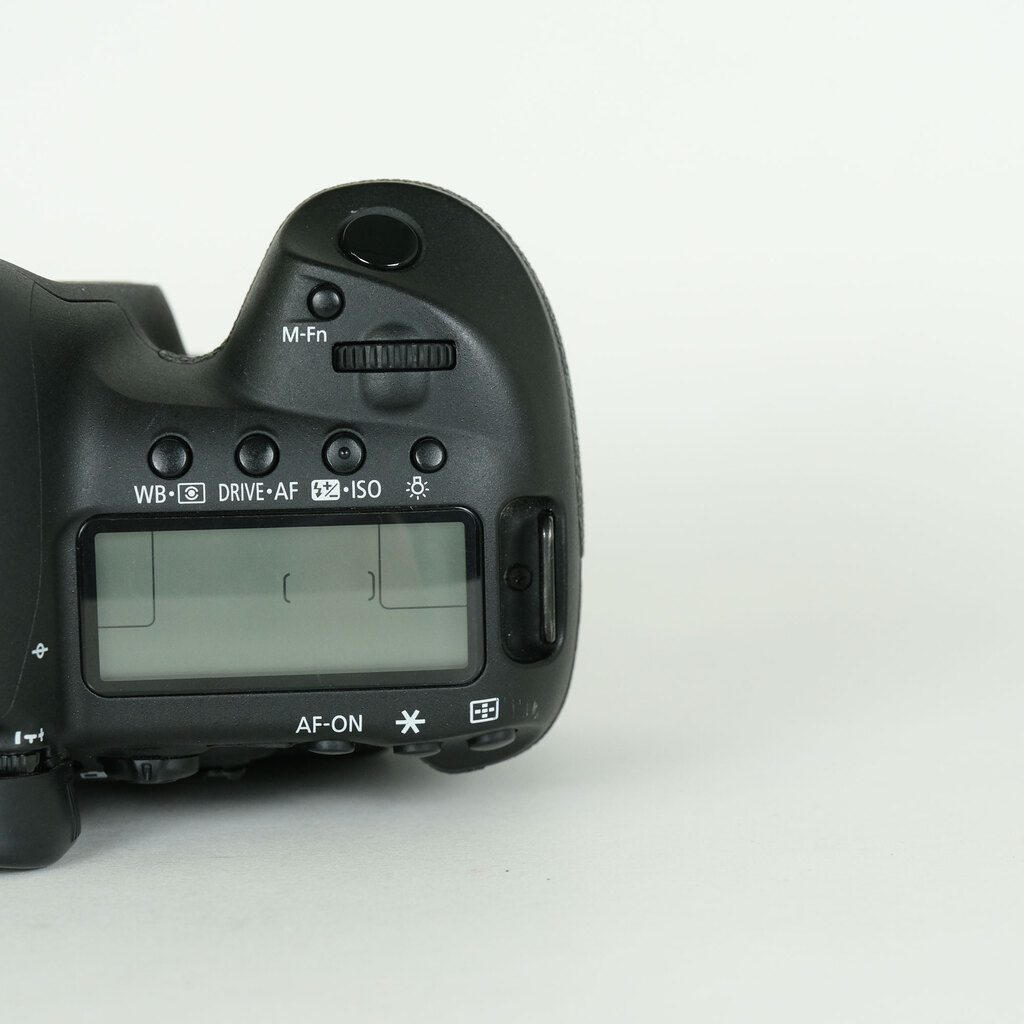 Canon EOS 5D Mark IV