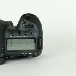 Canon EOS 5D Mark IV