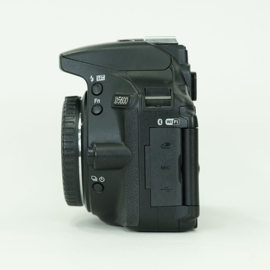 Nikon D5600 Nikon D5600