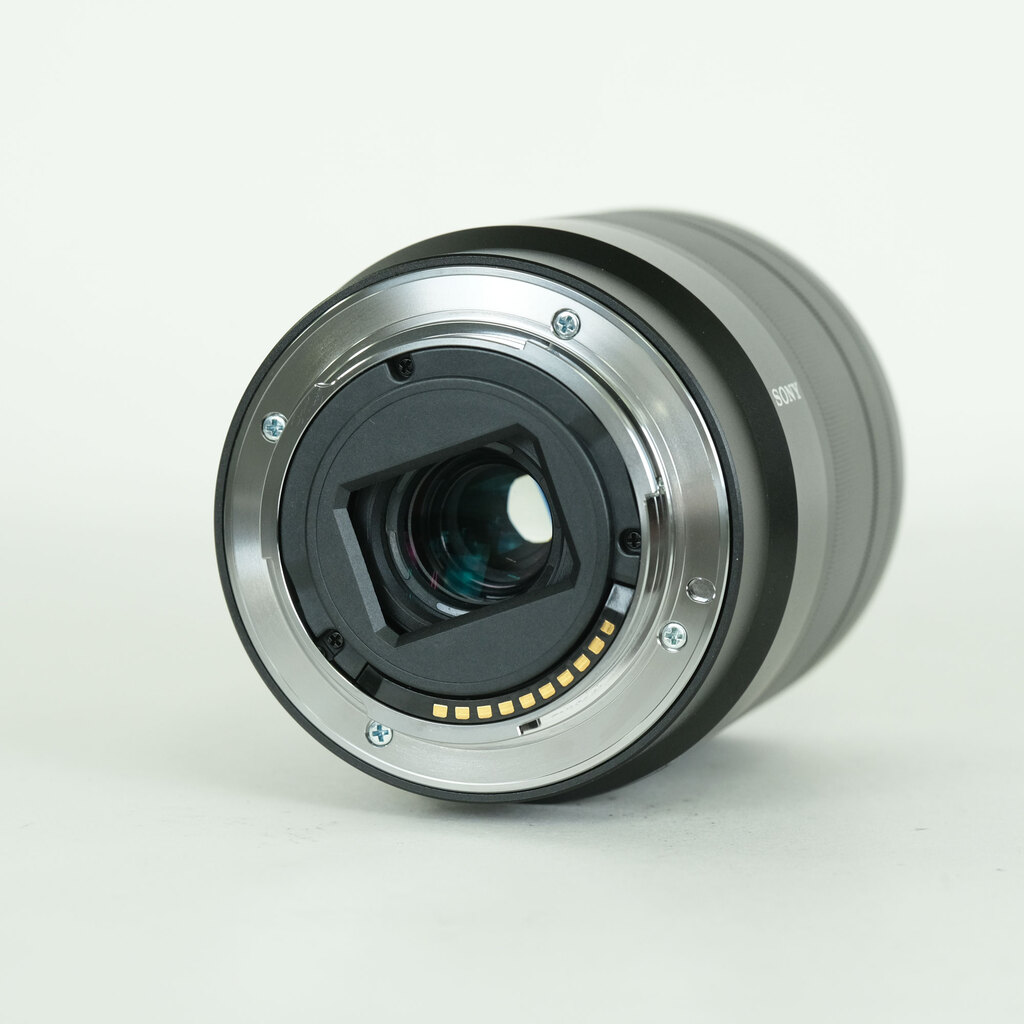 SONY Vario-Tessar T＊ E 16-70mm F4 ZA OSS SEL1670Z