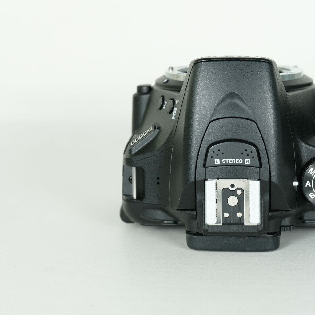Nikon D5600の出品 | ONE SCENE（ワンシーン）