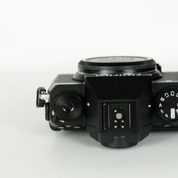FUJIFILM X-S20