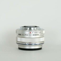 OLYMPUS M.ZUIKO DIGITAL 17mm F1.8