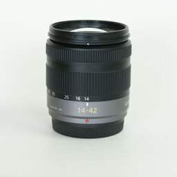 Panasonic LUMIX G 14-42mm F3.5-5.6 ASPH. MEGA O.I.S. H-FS014042