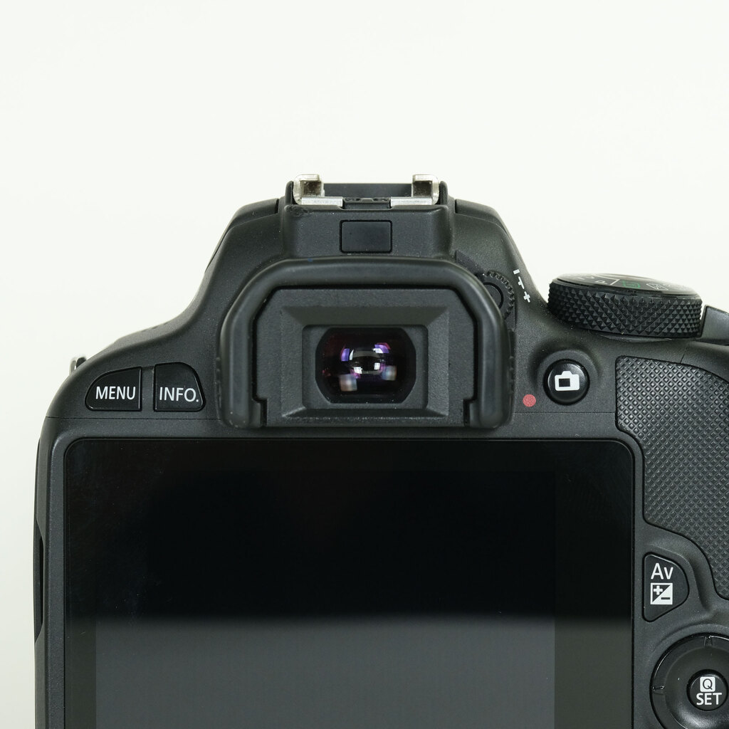 Canon EOS Kiss X7 Canon EOS Kiss X7