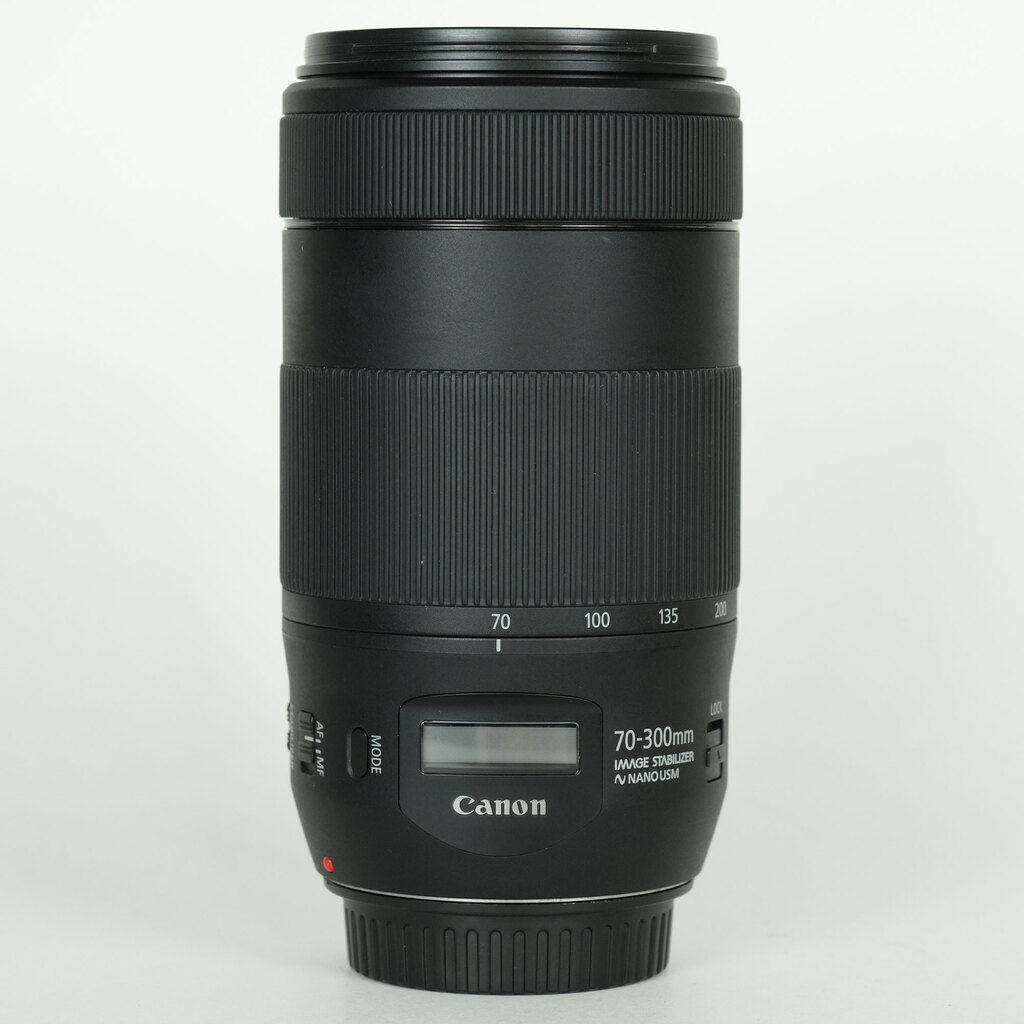 Canon EF70-300mm F4-5.6 IS II USM Canon EF70-300mm F4-5.6 IS II USM