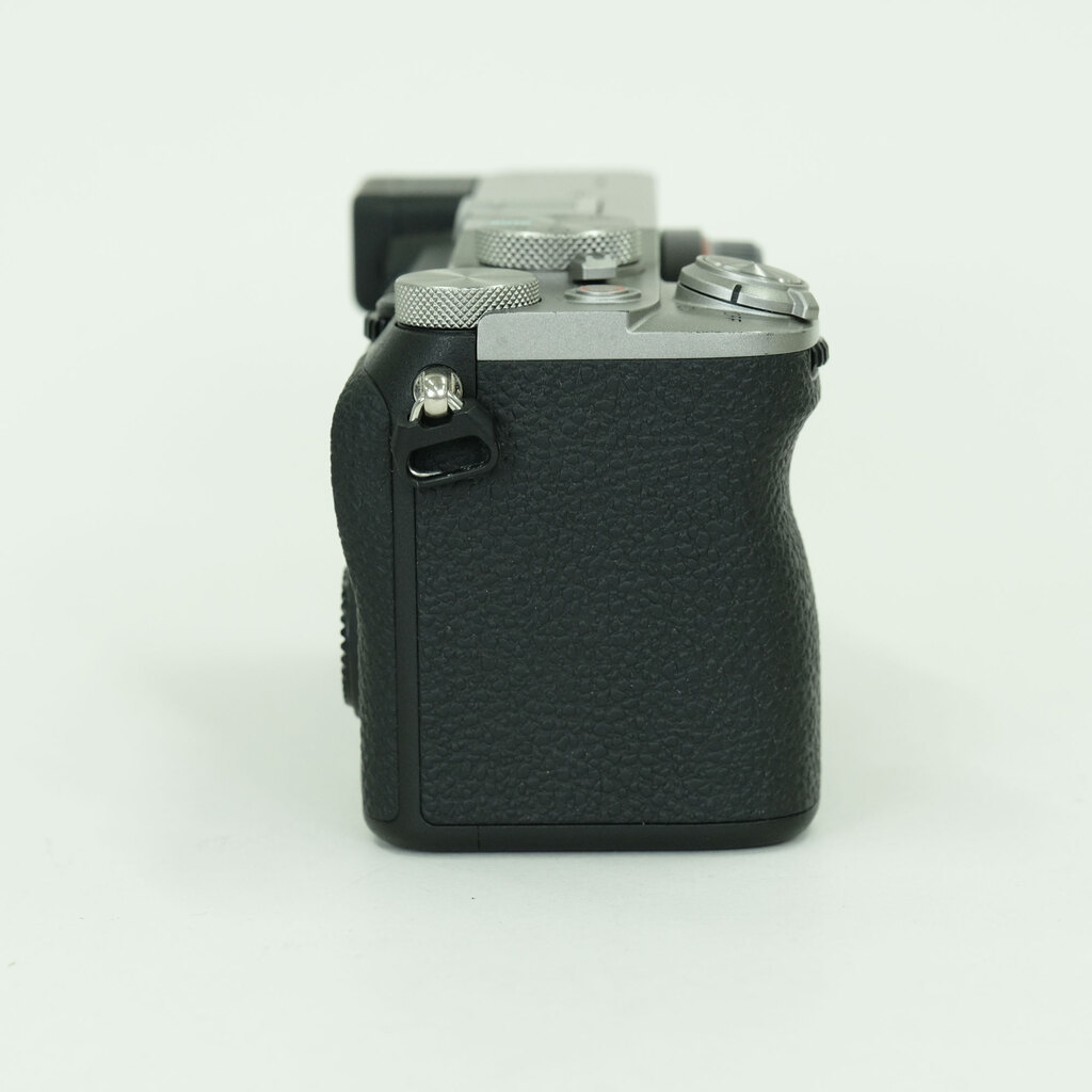 SONY α7C II（ILCE-7CM2）