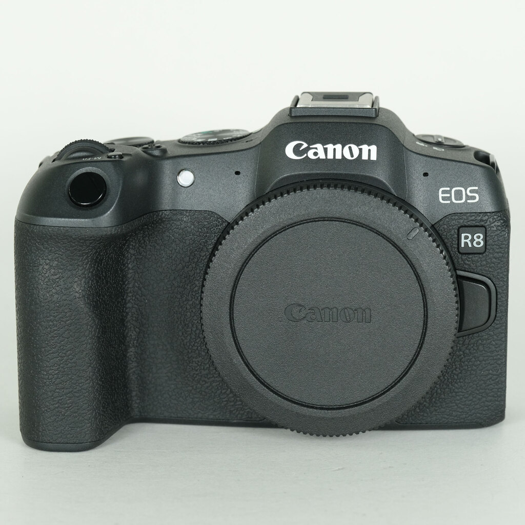 Canon EOS R8 [�{�f�B]