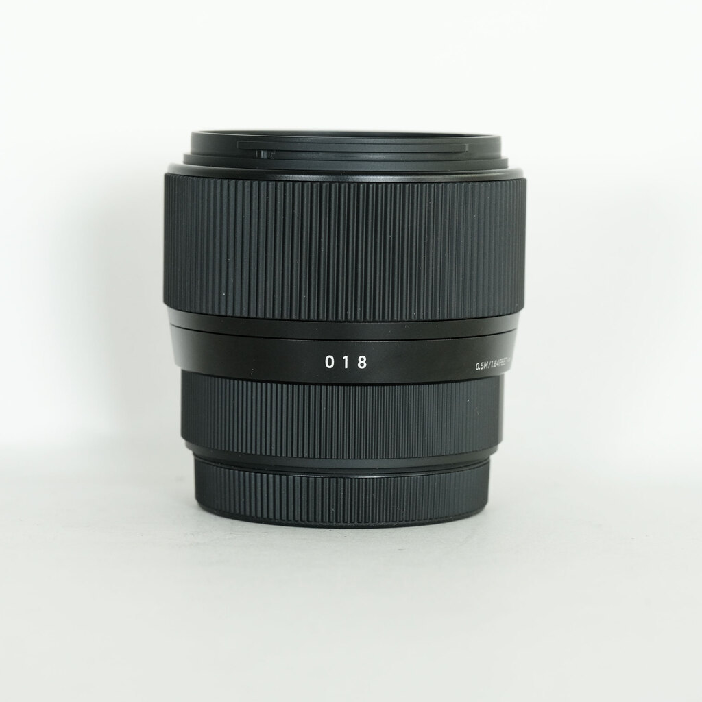 SIGMA 56mm F1.4 DC DN｜Contemporary [フジフイルムX用]