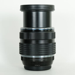 OLYMPUS M.ZUIKO DIGITAL ED 12-40mm F2.8 PRO