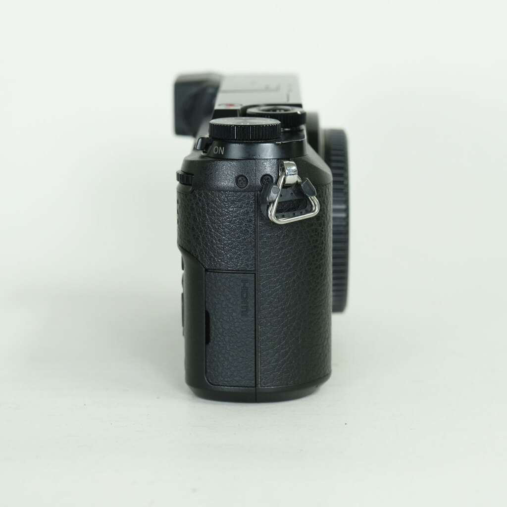 Panasonic LUMIX DMC-GX7MK2 ボディ ブラック