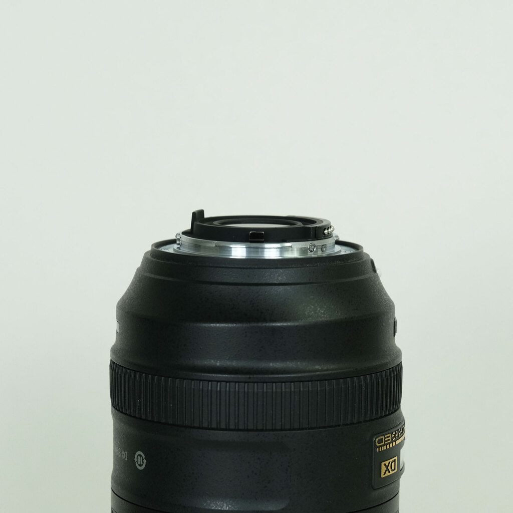 Nikon AF-S DX NIKKOR 18-300mm F3.5-5.6G ED VR