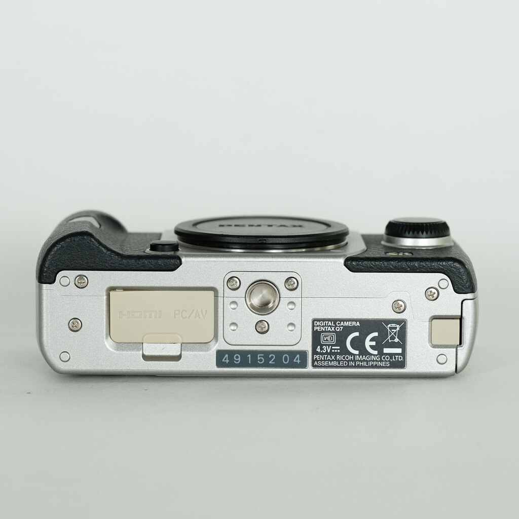 PENTAX Q7 ズームレンズキット シルバー