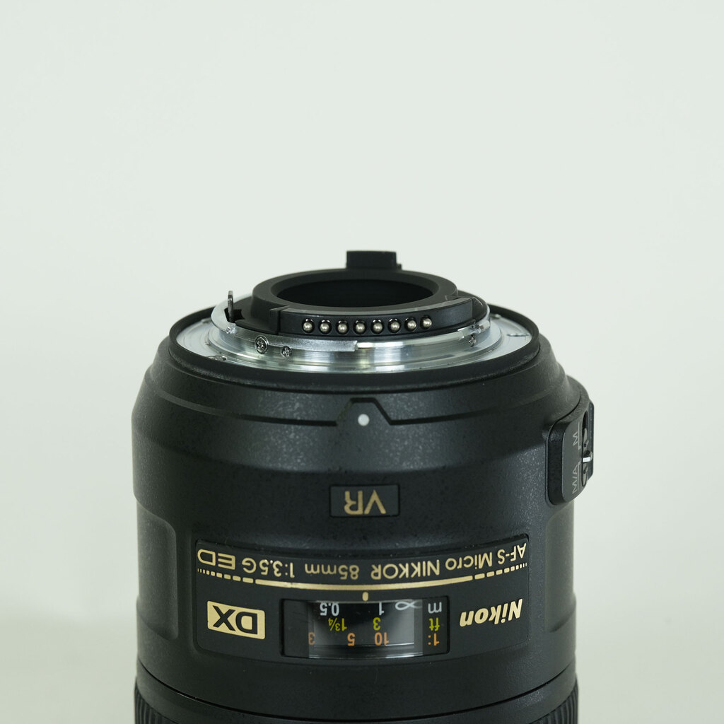 Nikon AF-S DX Micro NIKKOR 85mm F3.5G ED VR