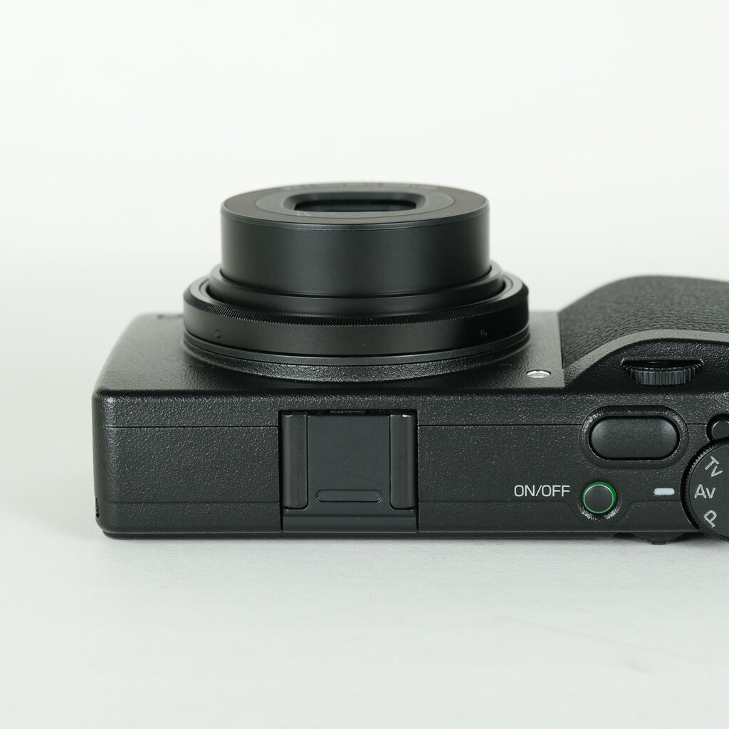 RICOH GR IIIx RICOH GR IIIx