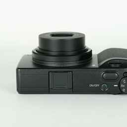 RICOH GR IIIx RICOH GR IIIx