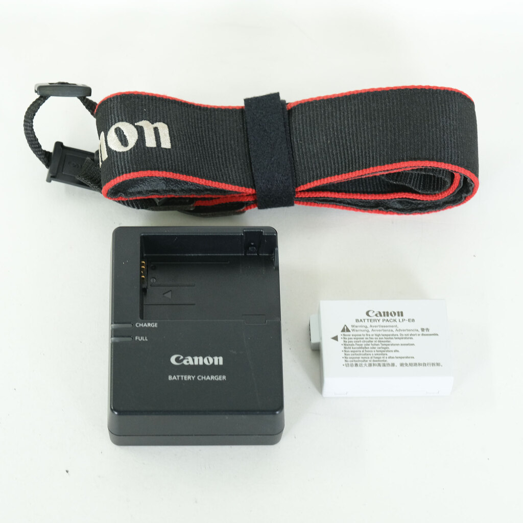 Canon EOS Kiss X6i ボディの出品 | ONE SCENE（ワンシーン）