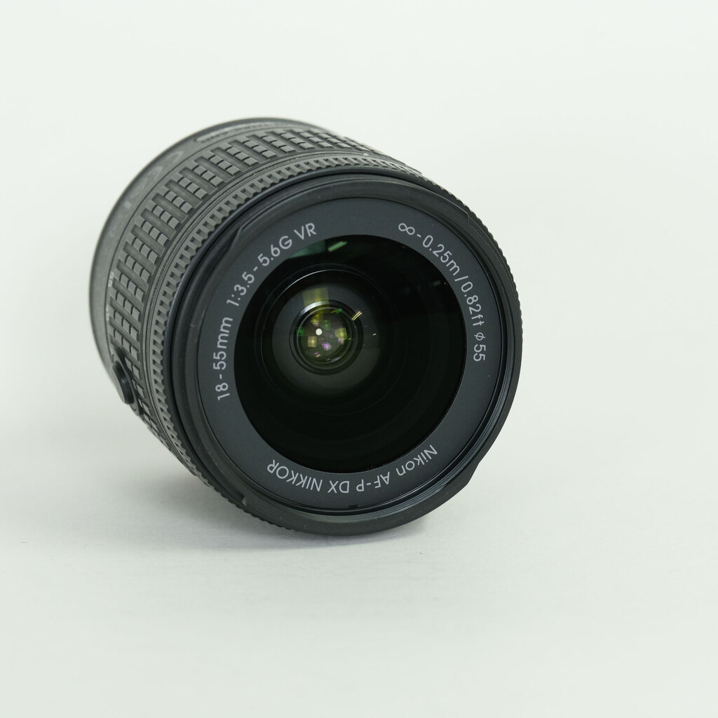 Nikon AF-P DX NIKKOR 18-55mm F3.5-5.6G VR