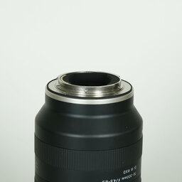 TAMRON 70-300mm F/4.5-6.3 Di III RXD (Model A047) [ソニーE用]