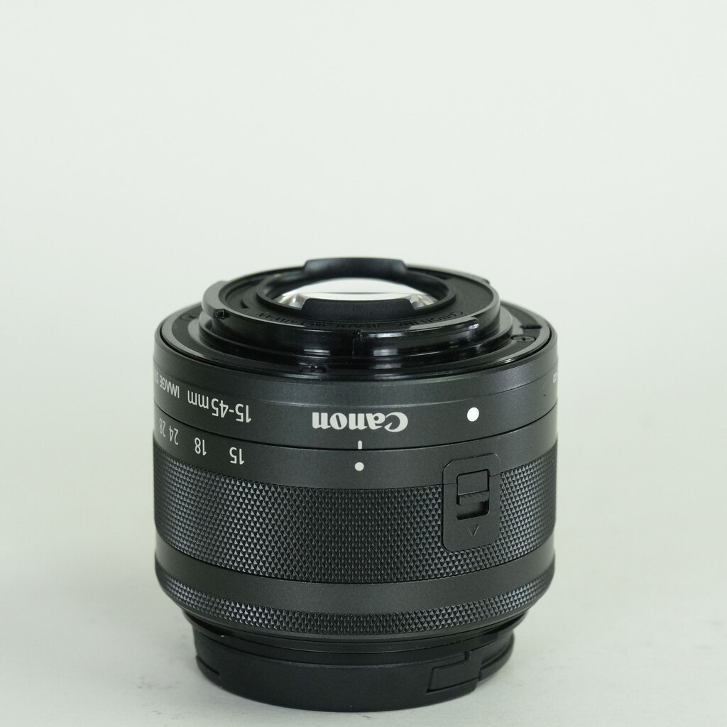 Canon EF-M15-45mm F3.5-6.3 IS STM