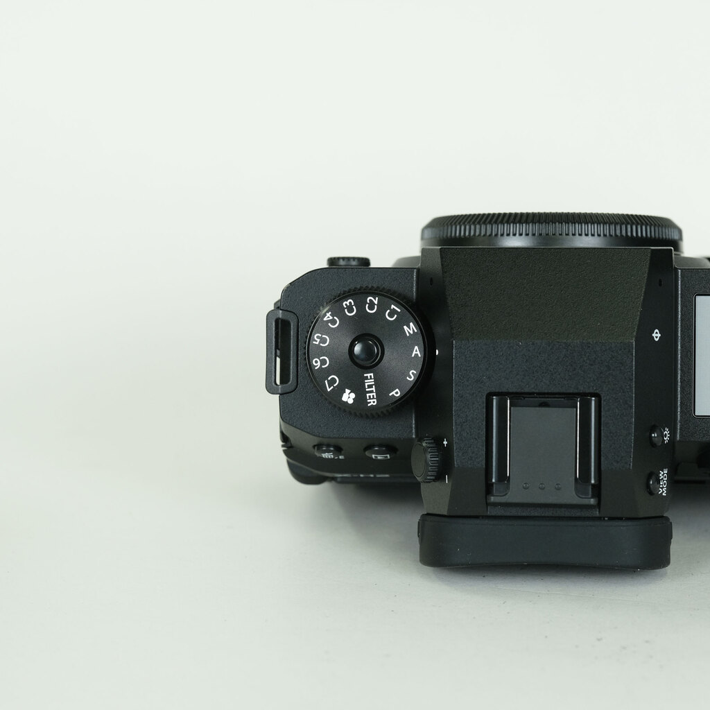 FUJIFILM X-H2 FUJIFILM X-H2
