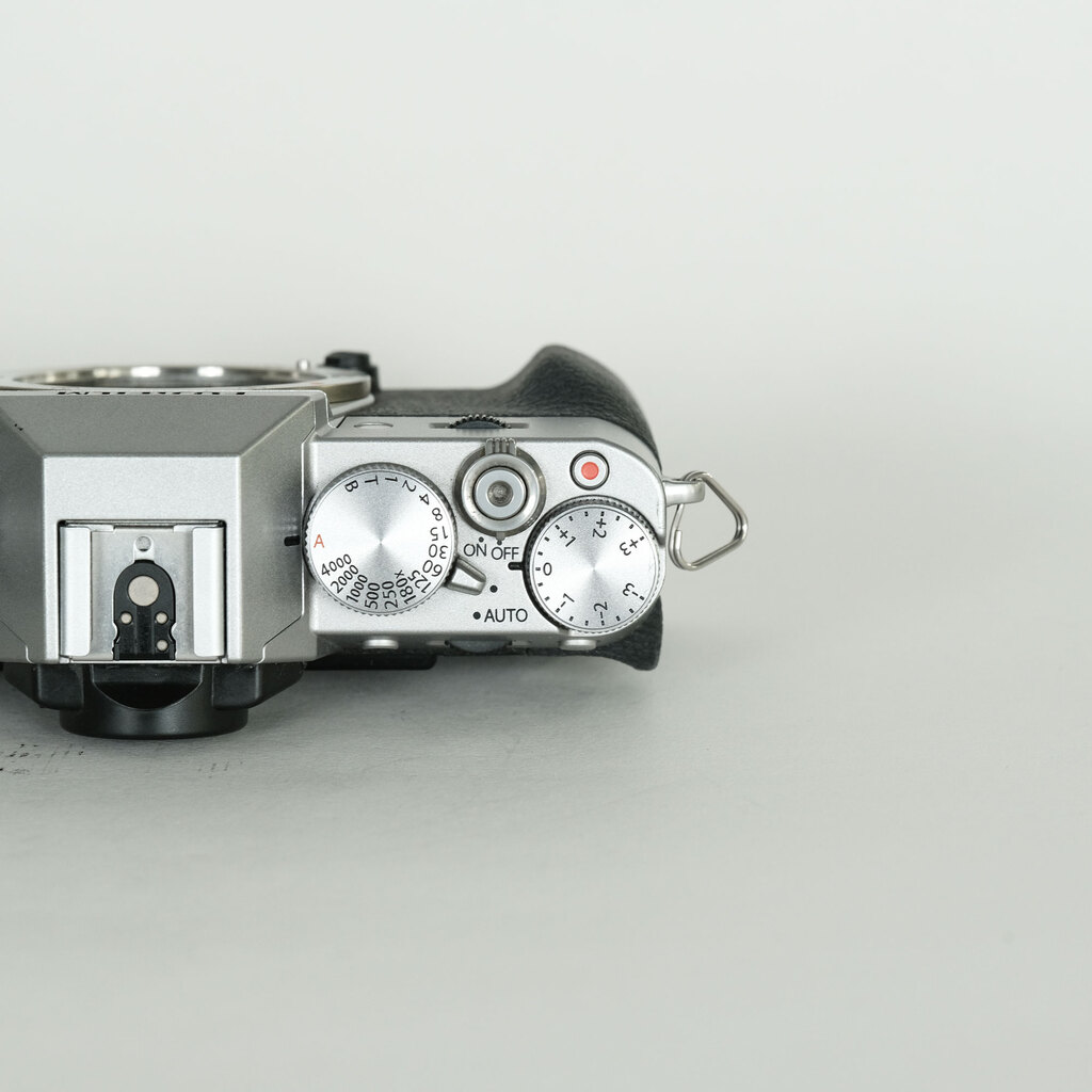 FUJIFILM X-T10 ボディ シルバー
