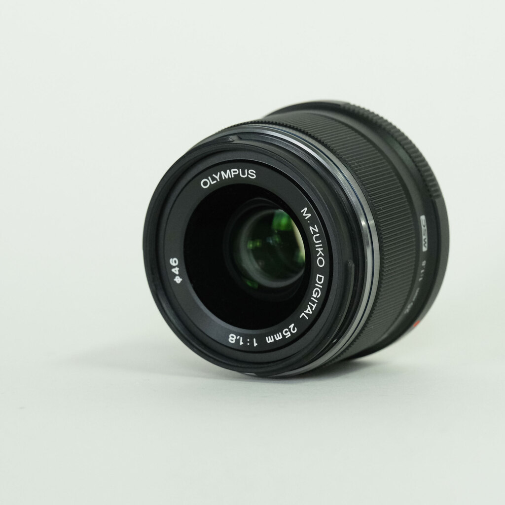 OLYMPUS M.ZUIKO DIGITAL 25mm F1.8