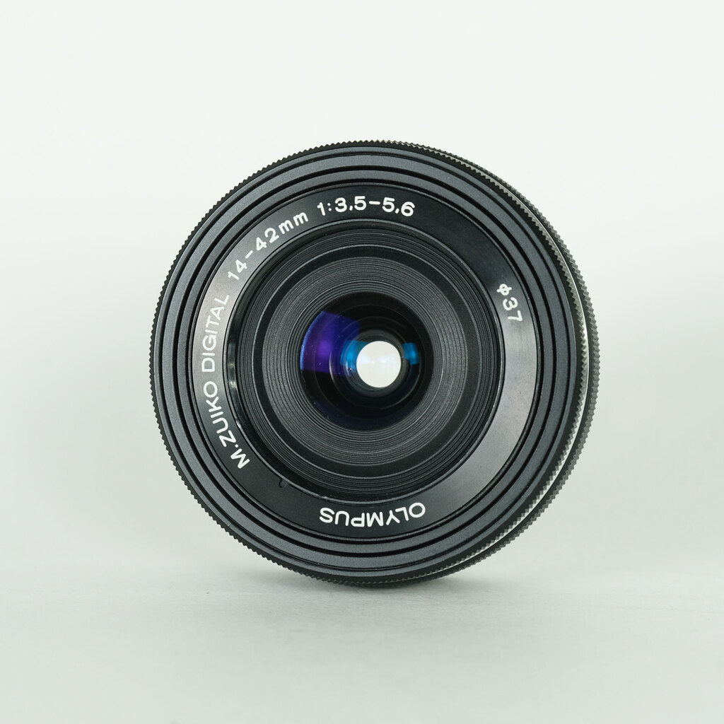 OLYMPUS M.ZUIKO DIGITAL ED 14-42mm F3.5-5.6 EZ ブラック OLYMPUS M.ZUIKO DIGITAL ED 14-42mm F3.5-5.6 EZ ブラック