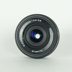 OLYMPUS M.ZUIKO DIGITAL ED 14-42mm F3.5-5.6 EZ ブラック OLYMPUS M.ZUIKO DIGITAL ED 14-42mm F3.5-5.6 EZ ブラック