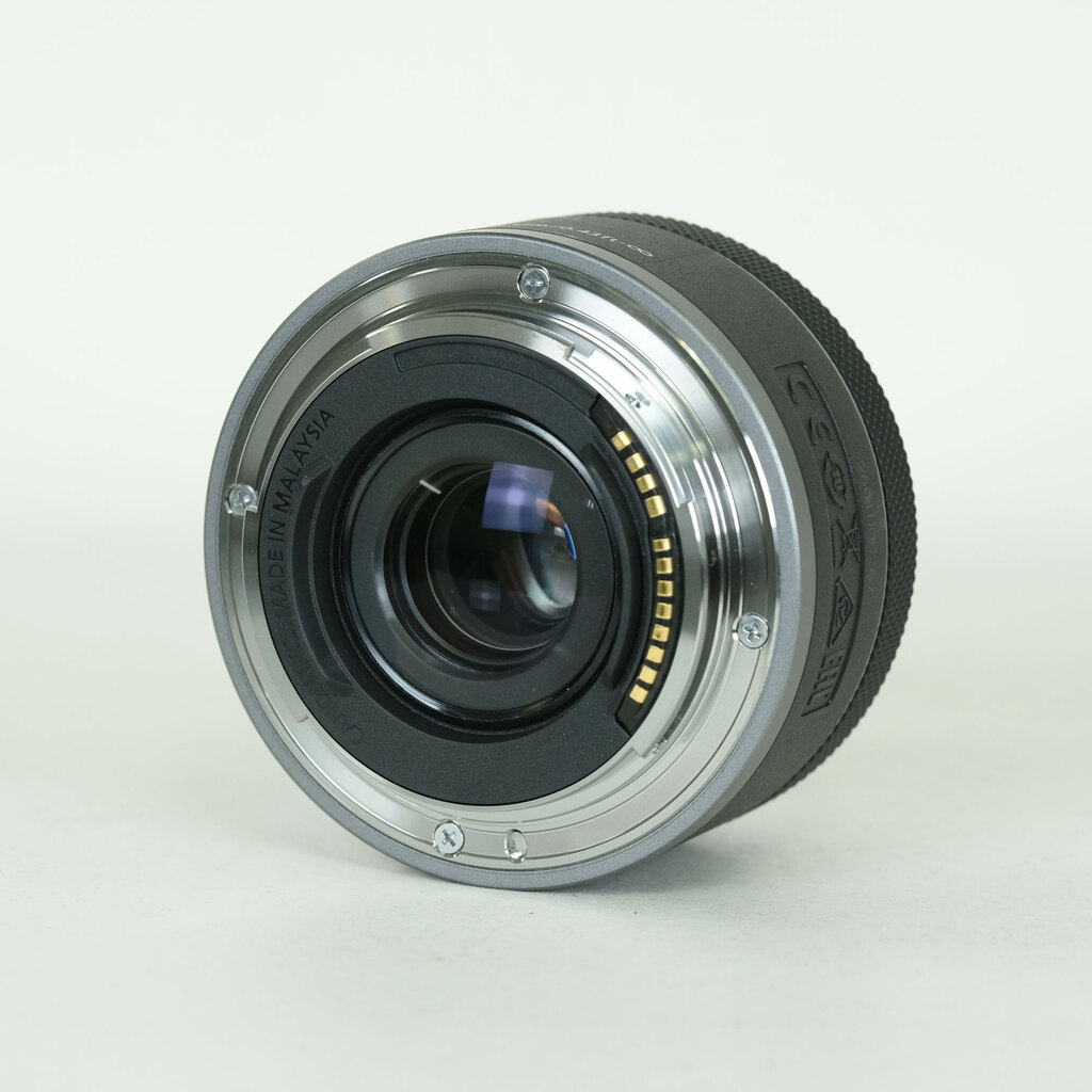 Canon RF16mm F2.8 STM Canon RF16mm F2.8 STM