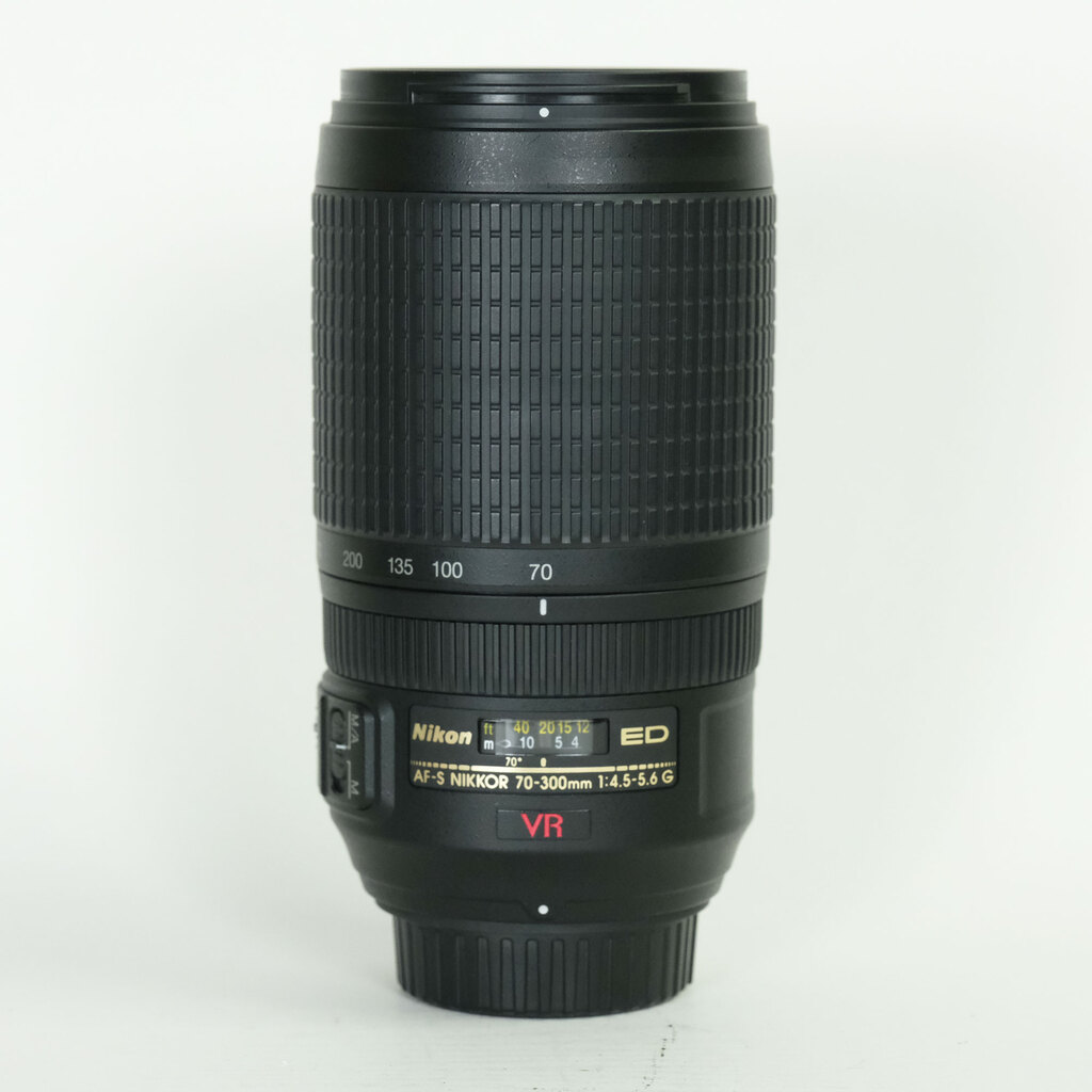 Nikon AF-S VR Zoom-Nikkor 70-300mm F4.5-5.6G IF-ED
