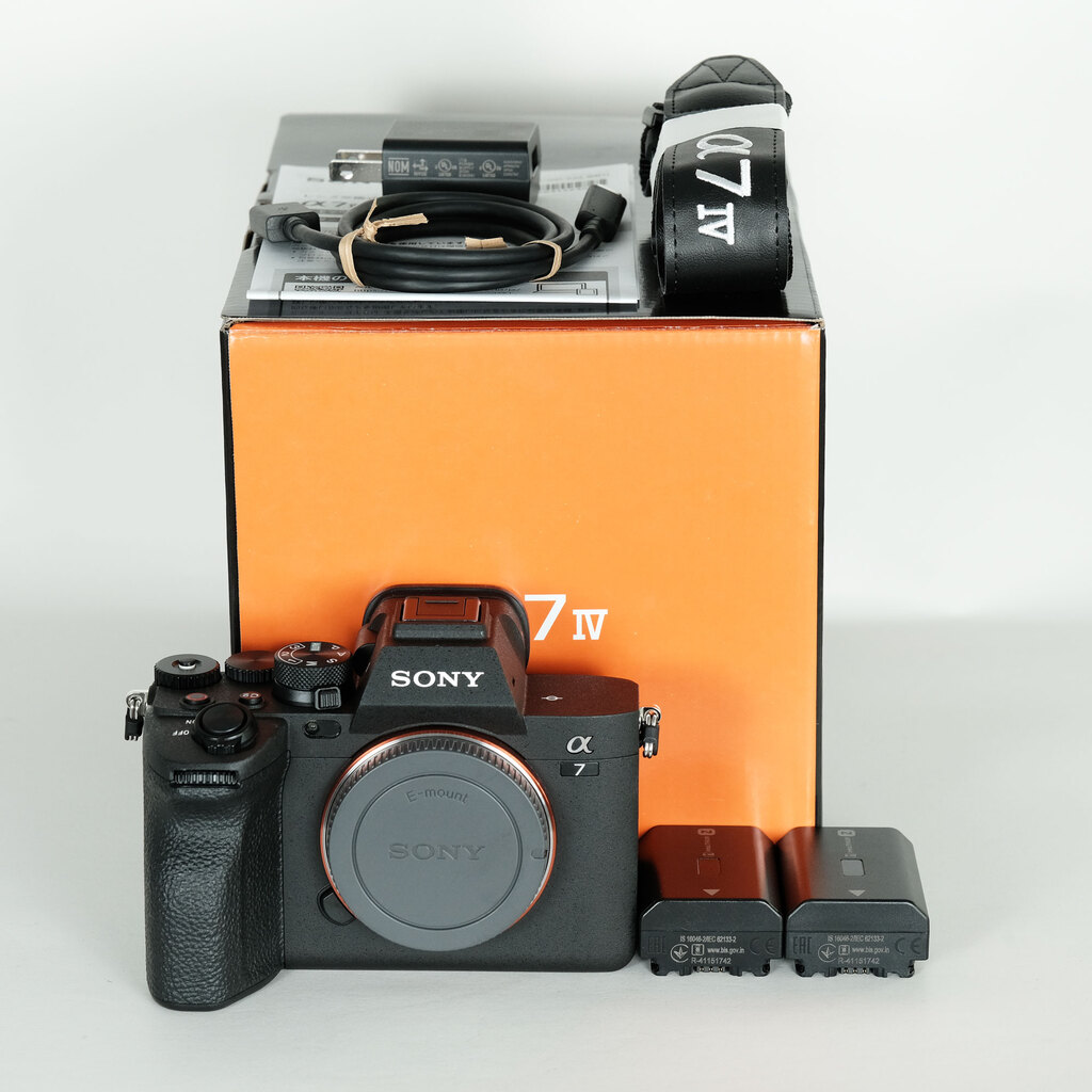 SONY α7 IV(ILCE-7M4) SONY α7 IV(ILCE-7M4)