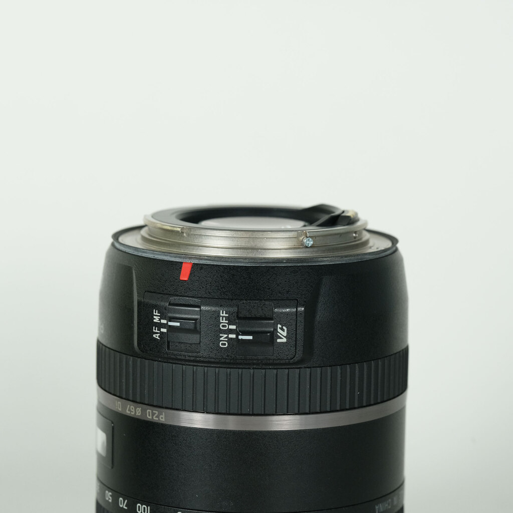 TAMRON 28-300mm F/3.5-6.3 Di VC PZD (Model A010) [キヤノンEF用]