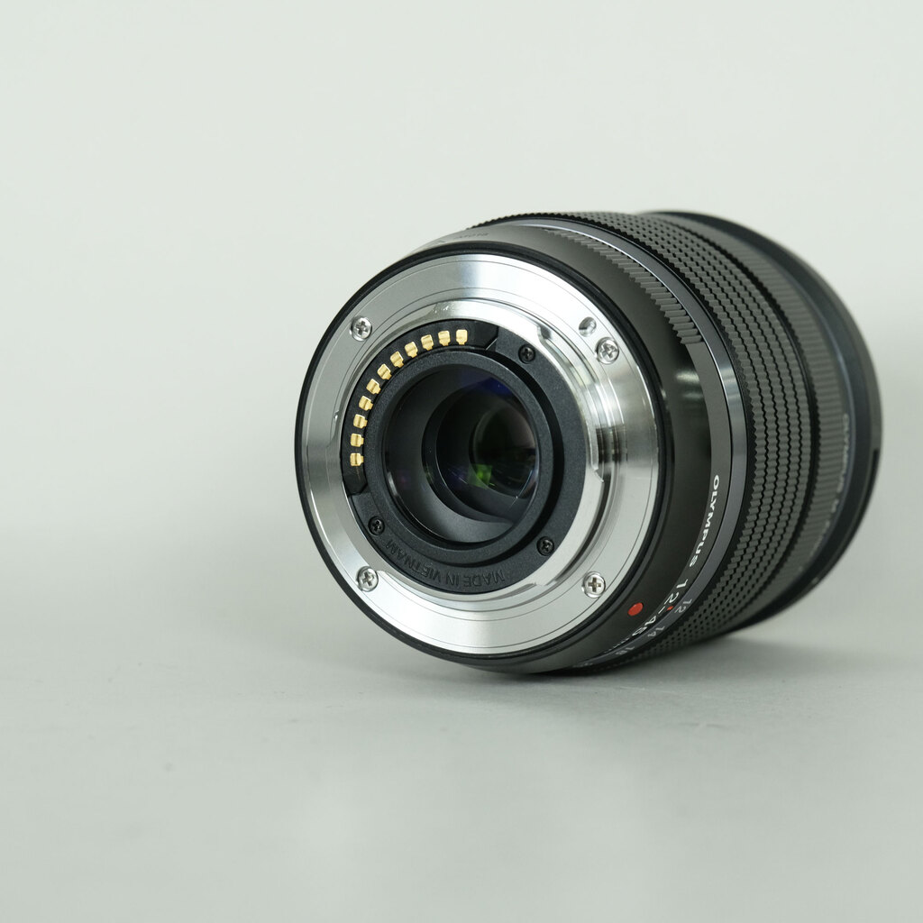 OKOmA様・専用 OLYMPUS M.ZUIKO DIGITAL ED 12‑45mm F4.0 PROの出品 | ONE SCENE