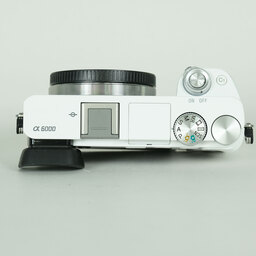SONY α6000（ILCE-6000）