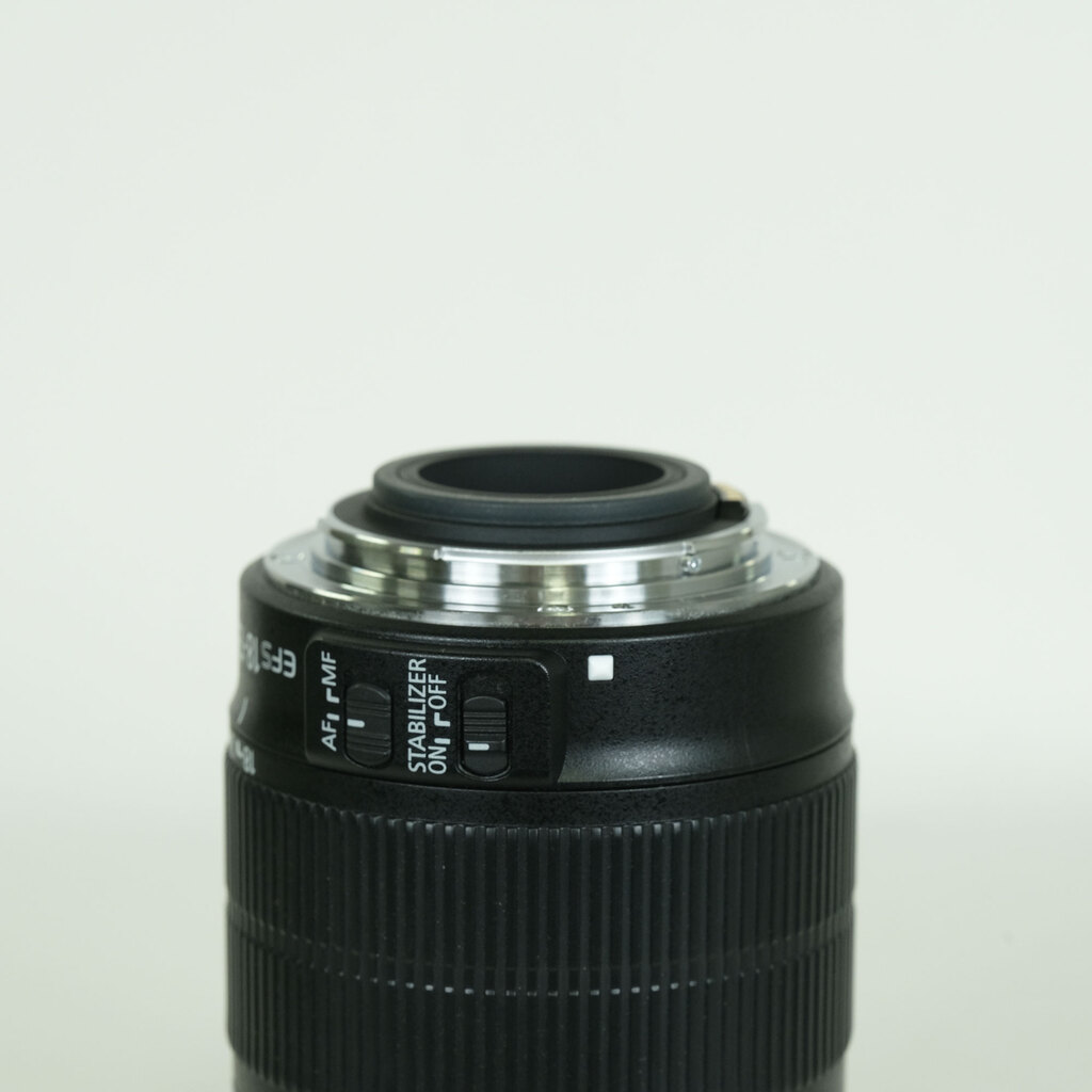 Canon EF-S18-135mm F3.5-5.6 IS Canon EF-S18-135mm F3.5-5.6 IS