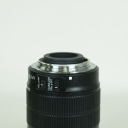 Canon EF-S18-135mm F3.5-5.6 IS Canon EF-S18-135mm F3.5-5.6 IS