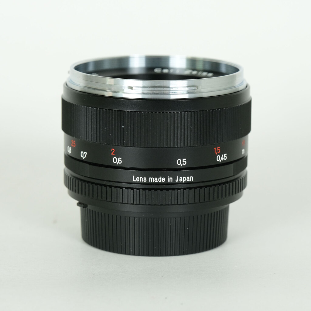 Carl Zeiss Planar T* 50mm F1.4 ZF.2 [ニコンF用]