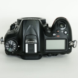 Nikon D7200
