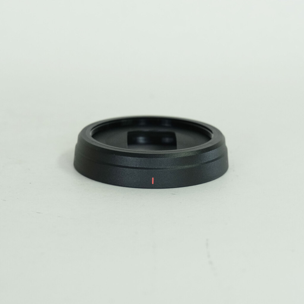 SONY E 20mm F2.8 SEL20F28