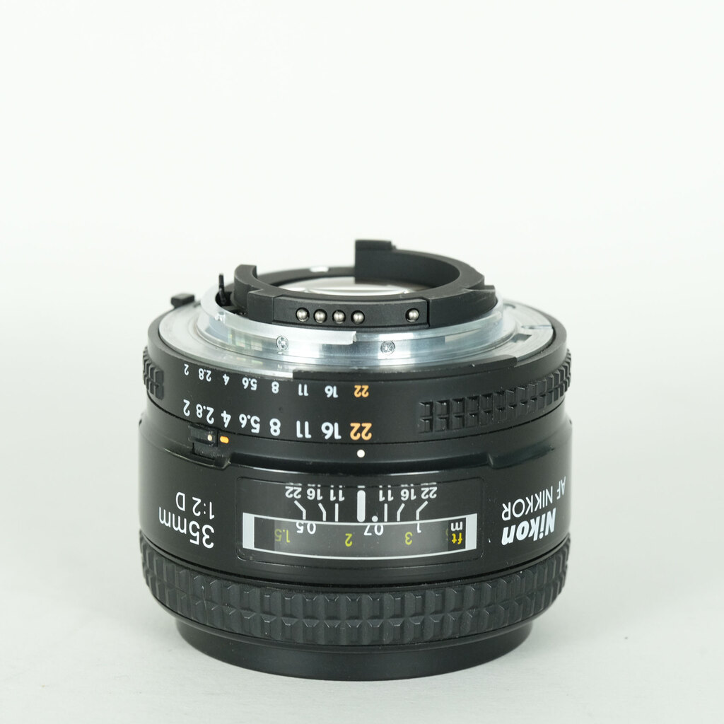 Nikon Ai AF Nikkor 35mm F2D Nikon Ai AF Nikkor 35mm F2D