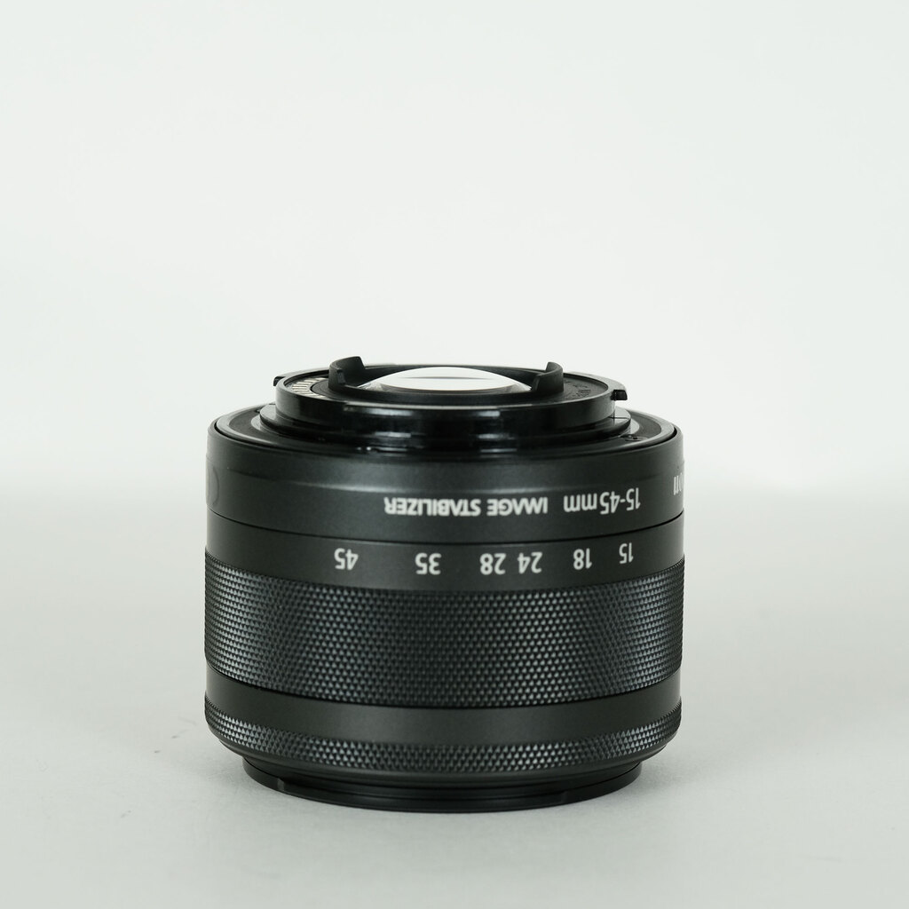 Canon EF-M15-45mm F3.5-6.3 IS STM
