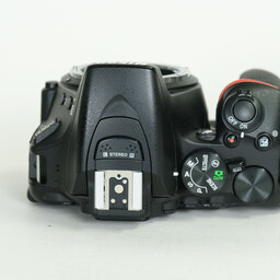 Nikon D5600
