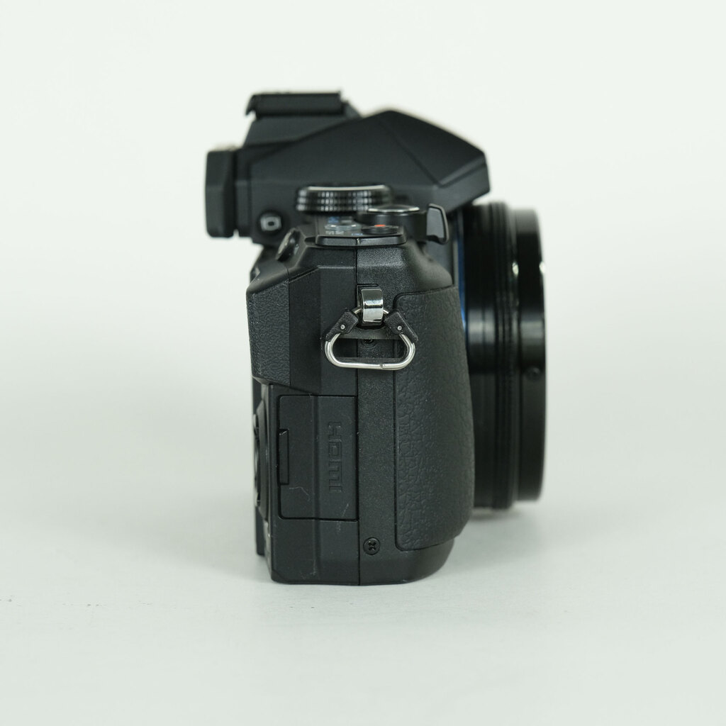 OLYMPUS STYLUS 1s