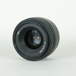 SONY DT 35mm F1.8 SAM SAL35F18