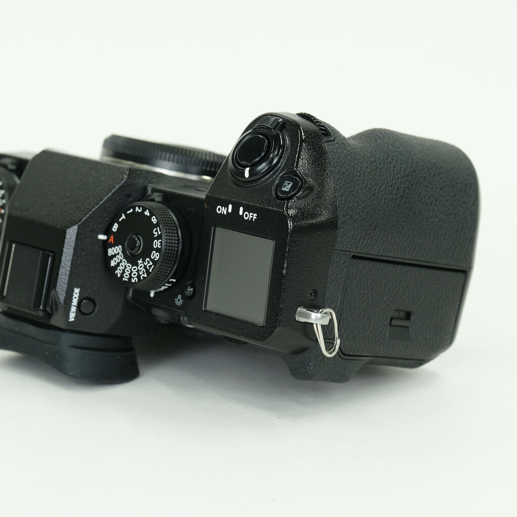 FUJIFILM X-H1