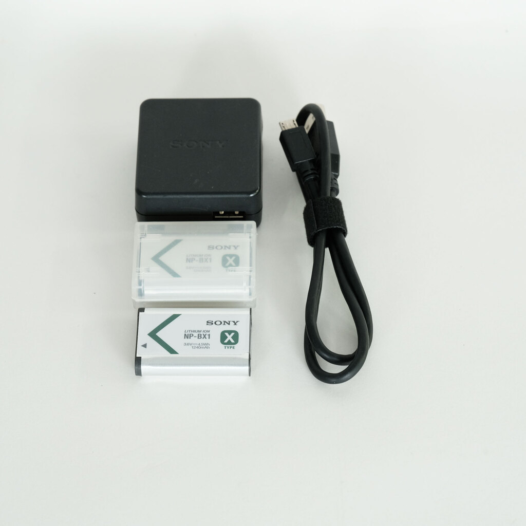 SONY Cyber-shot DSC-RX100M3