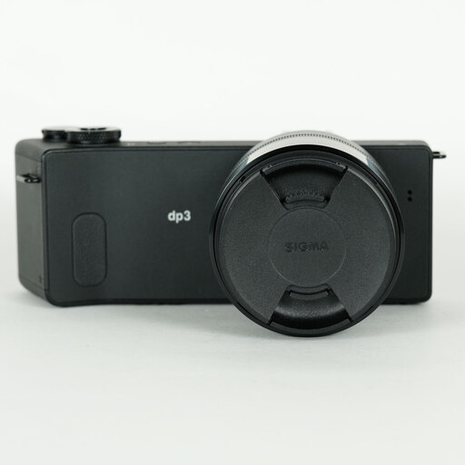 SIGMA dp3 Quattro